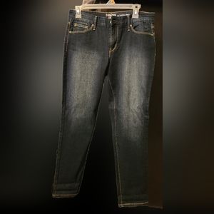 Denizen Skinny 10M Dark Jeans